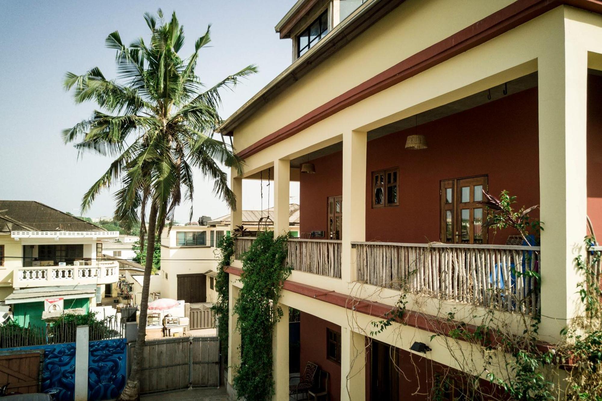 Somewhere Nice Accra Exterior photo